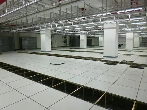 鋼質(zhì)防靜電地板