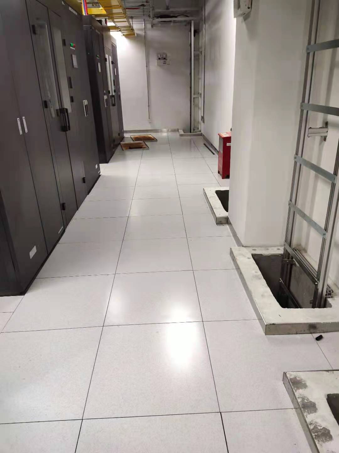 機(jī)房的防靜電地板